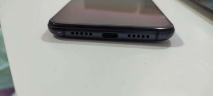 Телефон MI 9 Lite 6/64