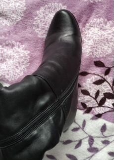 Женские сапоги