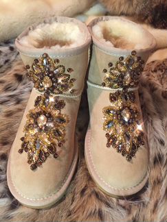 Угги расшитые камнями сваровски