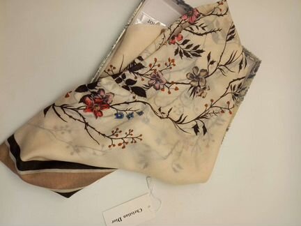 Палантин Dior