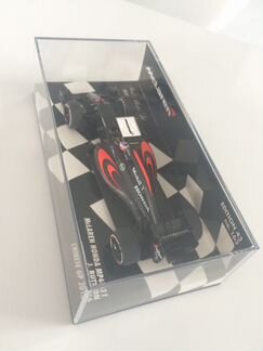 Модель mclaren honda MP4-31 J. button