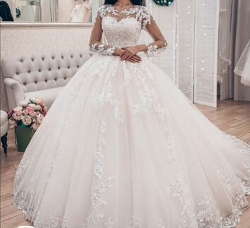 Свадебное платье